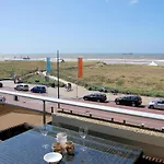 Luxurious Apartment in Noordwijk near Seabeach